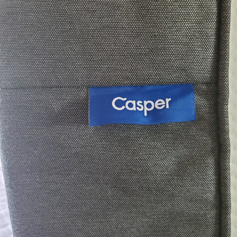 CASPER KING MATTRESS & METAL FRAME